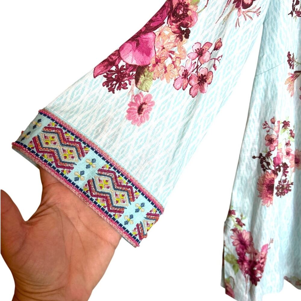 John Mark Womens 1X Blue Linen Floral Embroidered Beaded V Neck Tunic NWT - Picture 7 of 7
